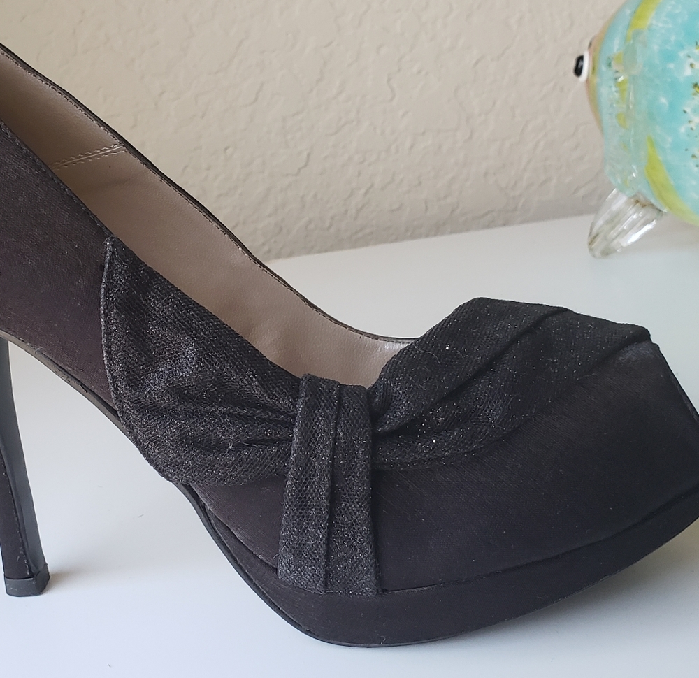 Shose - Picture 3 of 3
